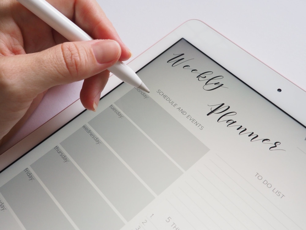 Using a Digital Pad to Create a Weekly Planner